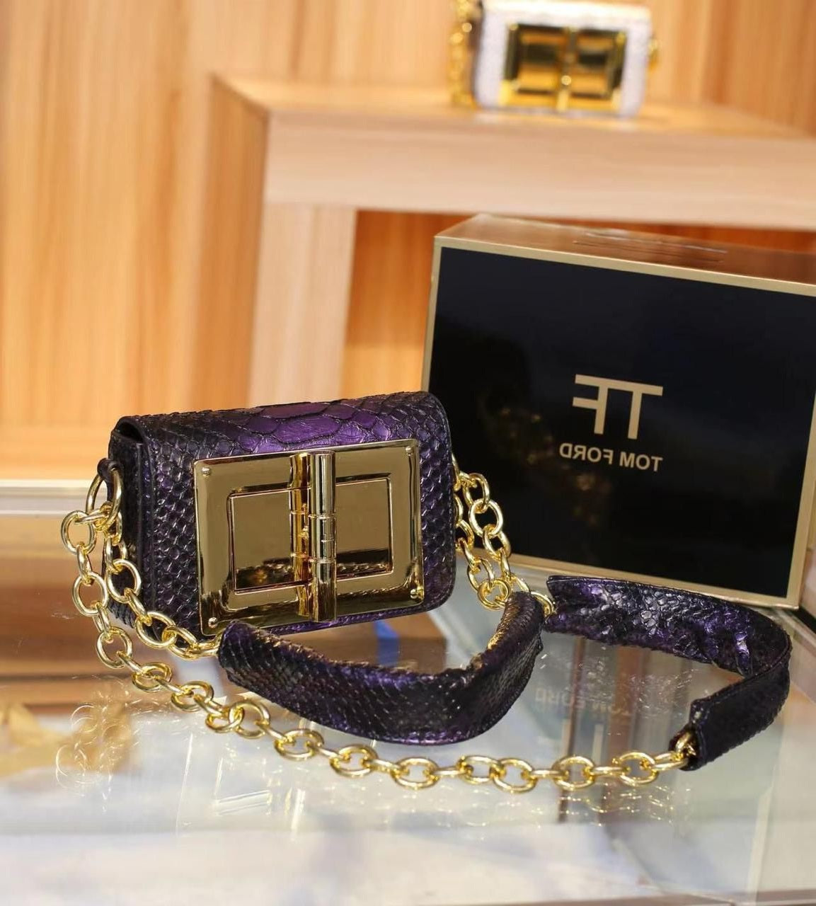 T-O-M F-O-R-D Natalia-Inspired Chain Shoulder Women Bag – Luxe Statement Edition (Purple)