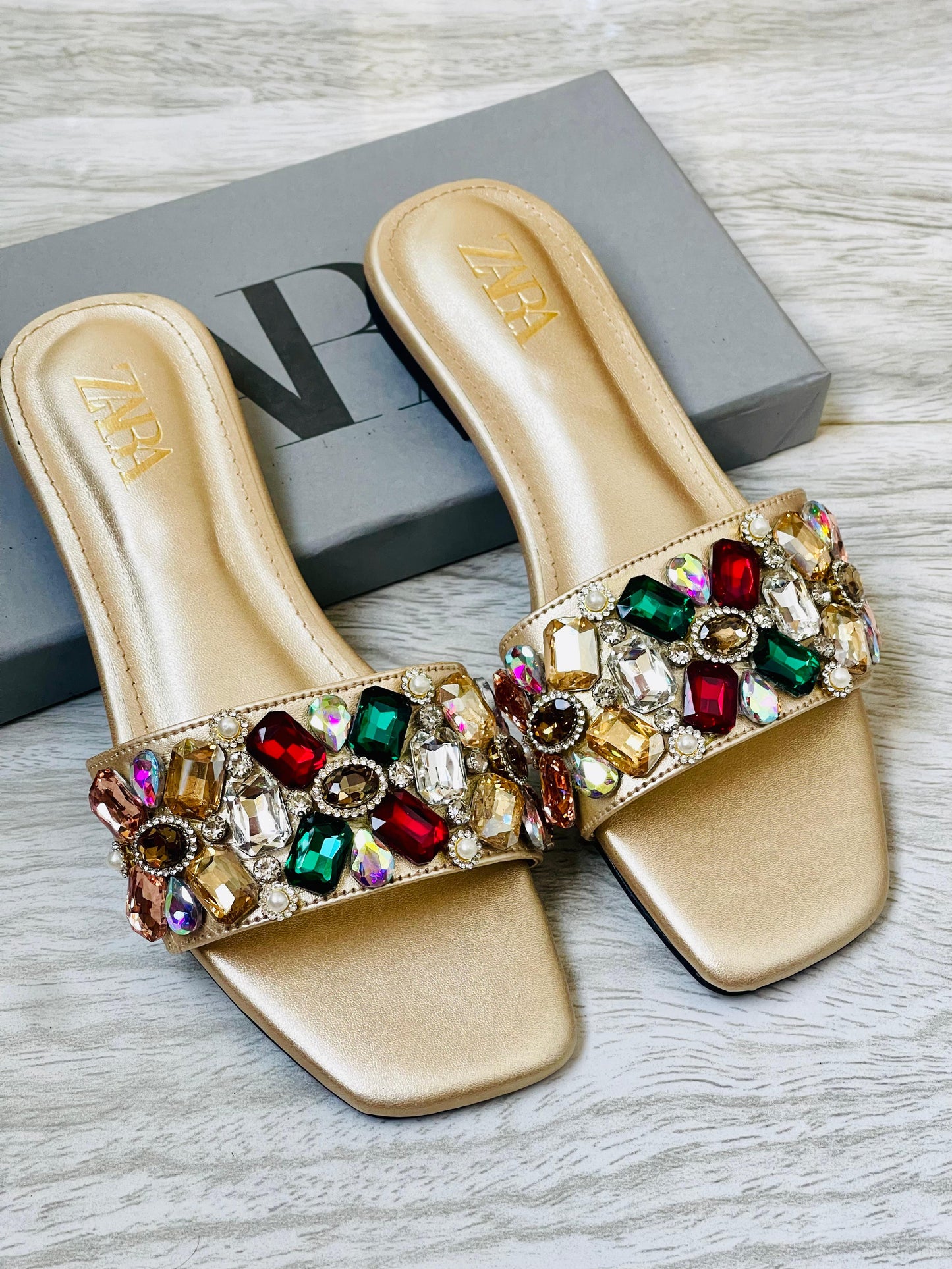 Z-A-R-A Stones Bunch Flats – Sparkle Comfort Women Footwear (Gold)