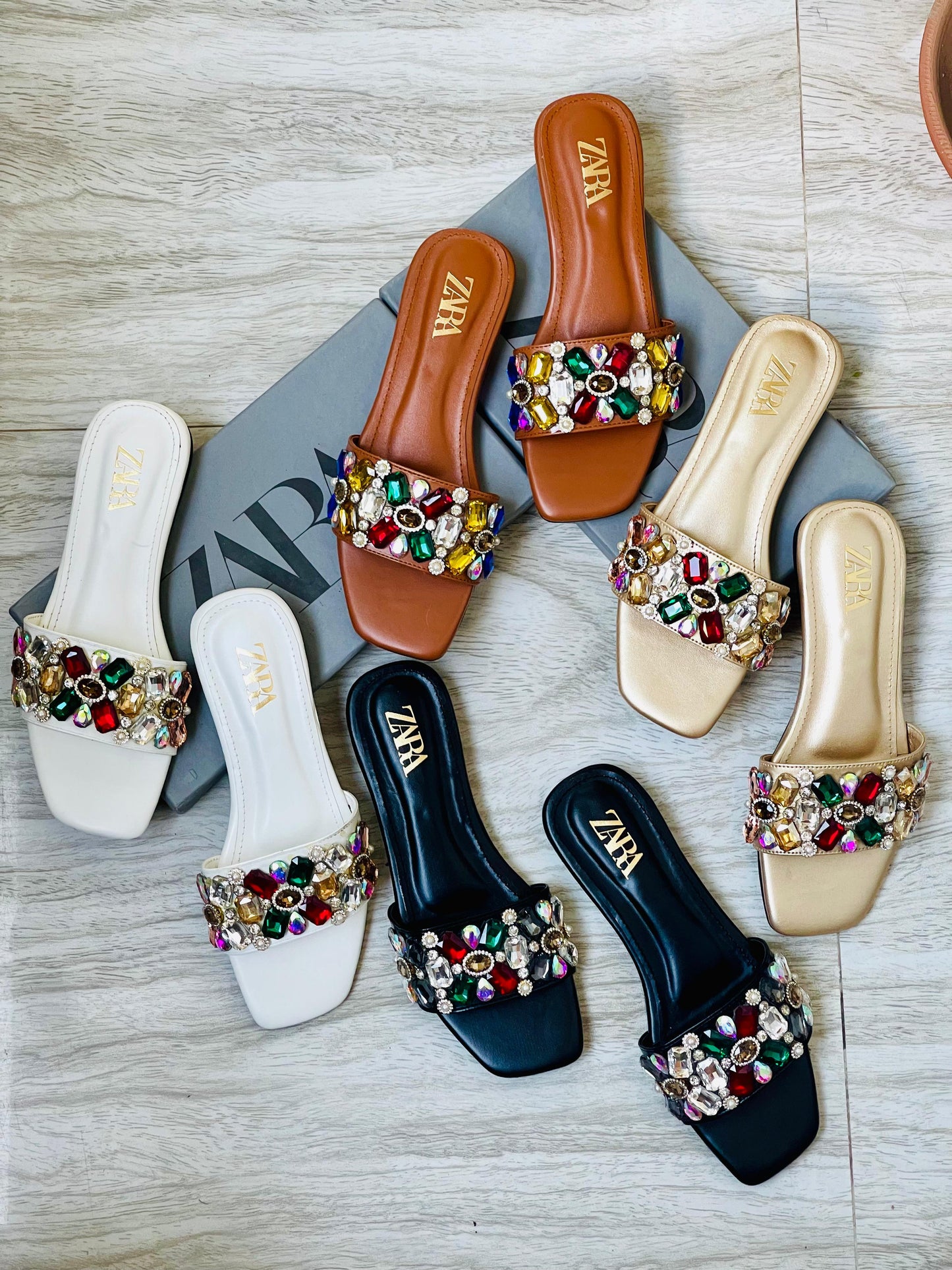 Z-A-R-A Stones Bunch Flats – Sparkle Comfort Women Footwear (White)