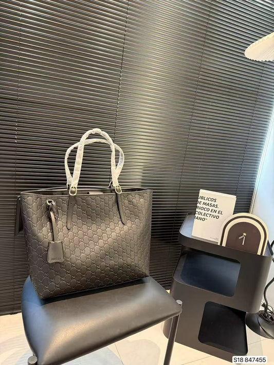 G-U-C-C-I Emblem Medium Tote – Signature Carry Women Bag (Black)