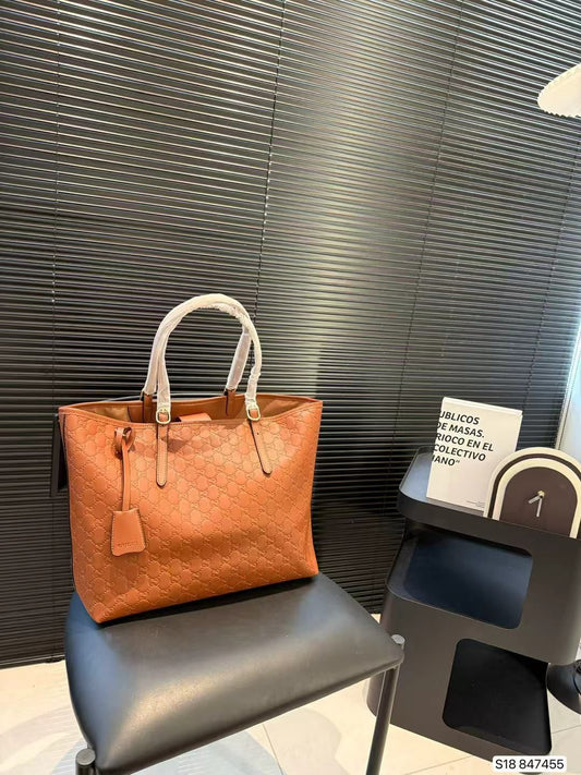 G-U-C-C-I Emblem Medium Tote – Signature Carry Women Bag (Brown)