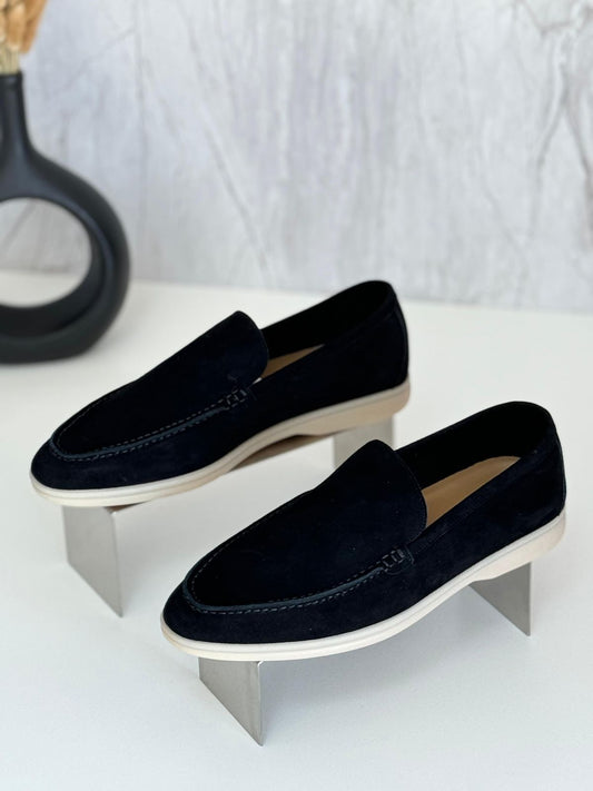 L-O-R-O P-I-A-N-A Unisex Shoes – Comfort Luxe Footwear (Black)