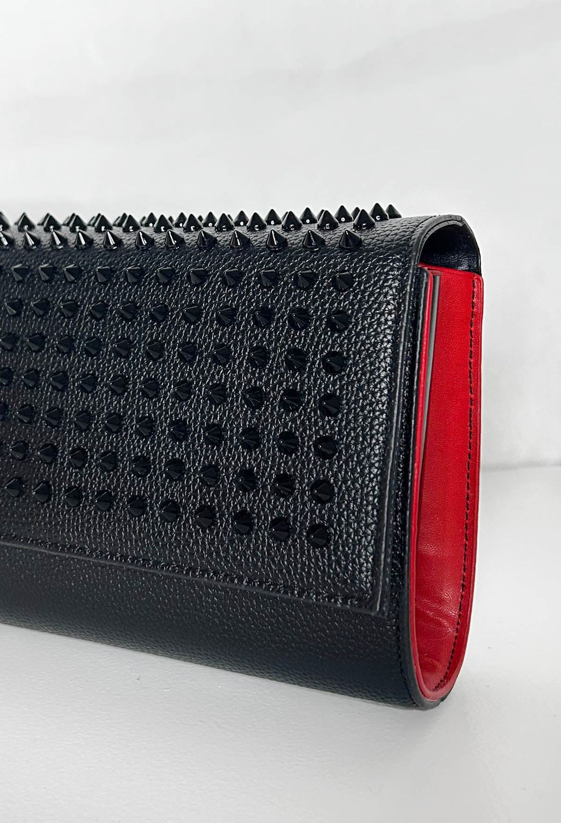 CHRISTIAN LOUBOUTIN Paloma Women Bag – Spiked Leather Clutch with Signature Red Interior | Premium Quality (Black)