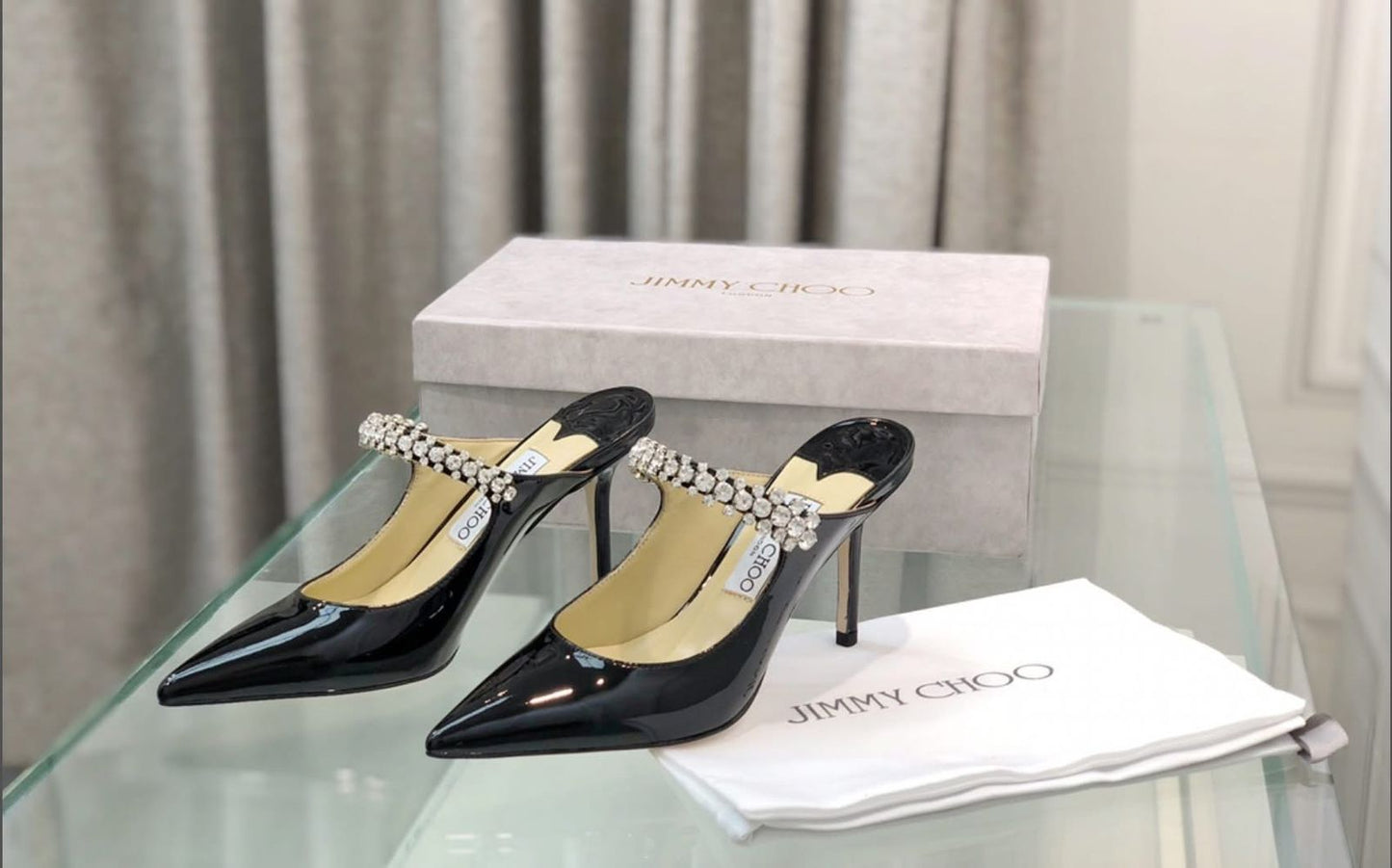 JIMMY CHOO – Women Heel Pumps | Master Quality Patent Leather (Black)