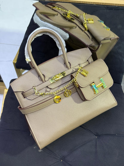 H-E-R-M-E-S Luxury Women Bag – Master Series (Beige)