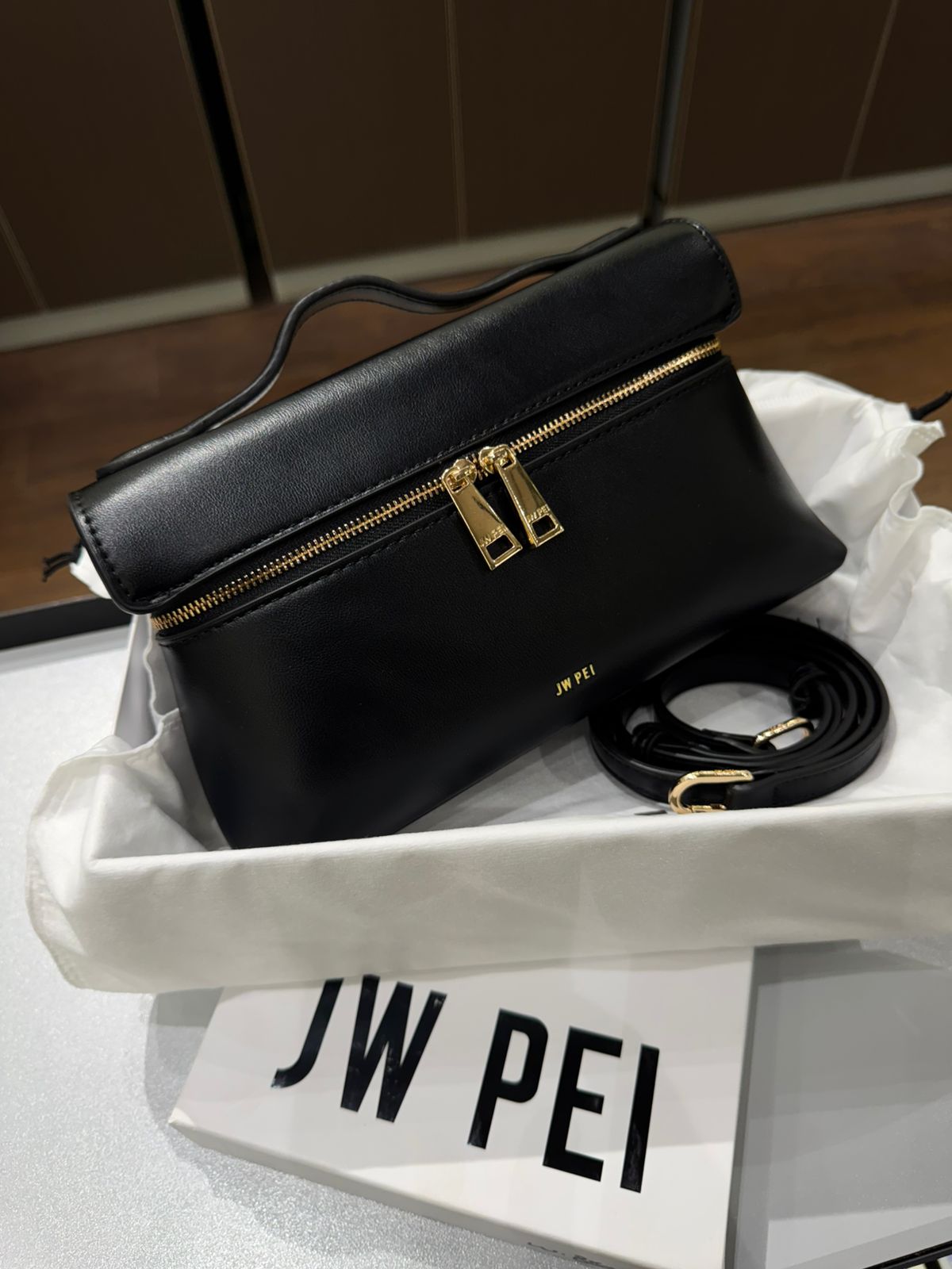 JW PEI WOMEN’S THEA TOP HANDLE BAG – Women Bag (Black)