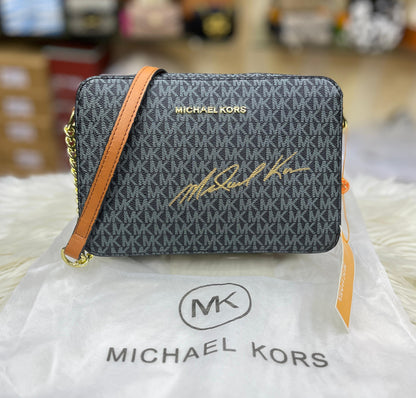 MICHAEL KORS JET SET MEDIUM LOGO SIGNATURE CROSSBODY BAG – Women Bag (Black)