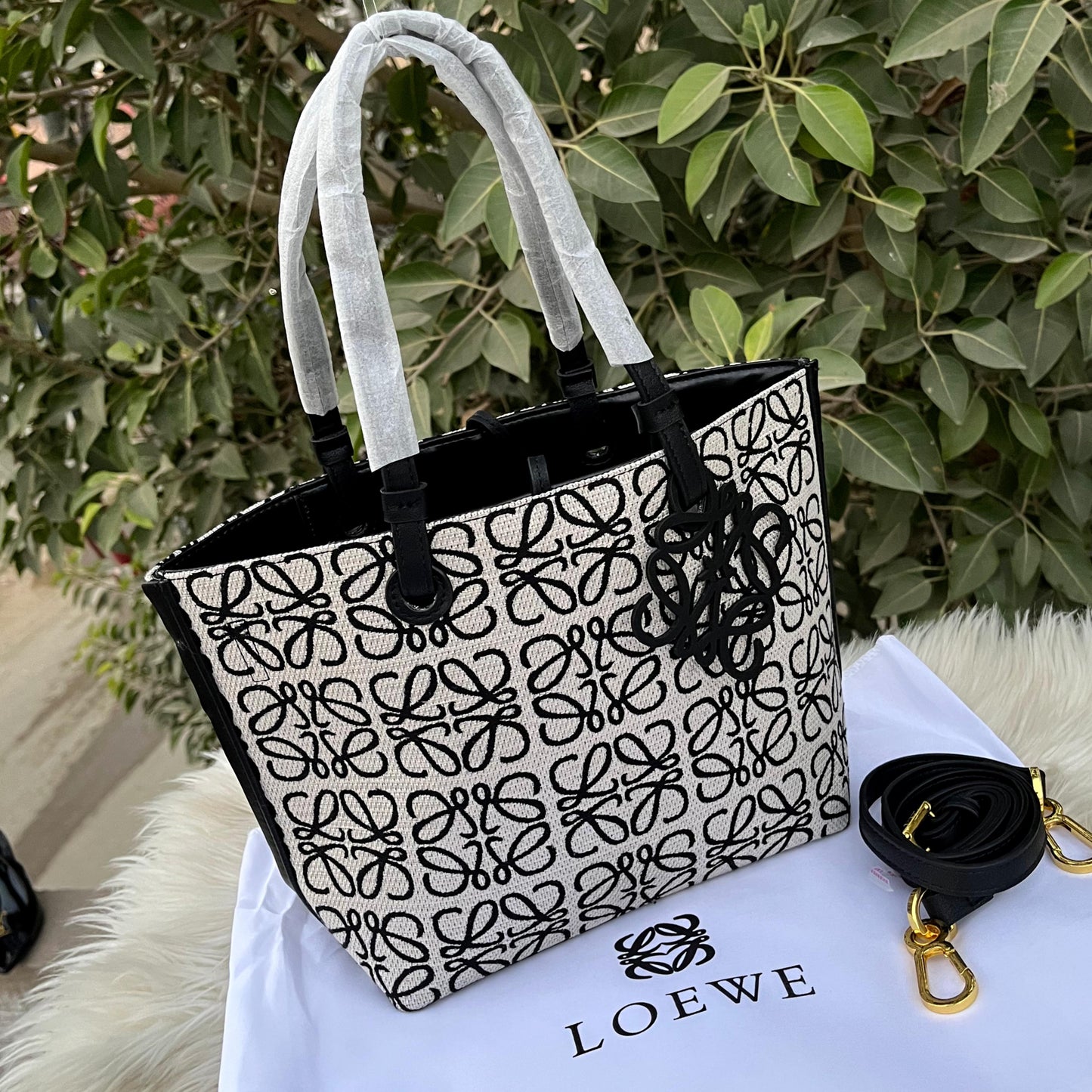 LOEWE Long Belt Tote Bag – Premium Master Quality Women Bag (Black White Desing B)