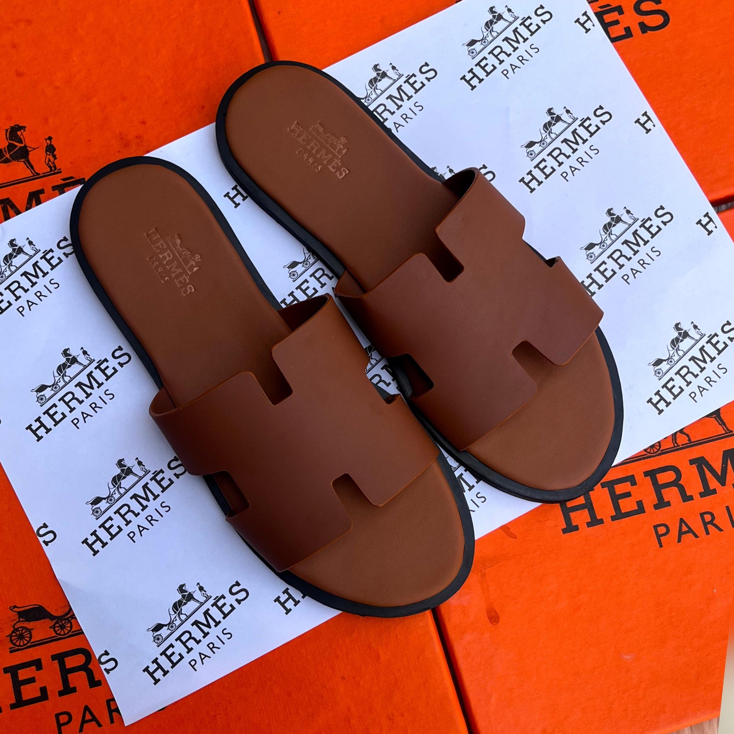 HERMÈS IZMIR – Women Sandals (Brown)