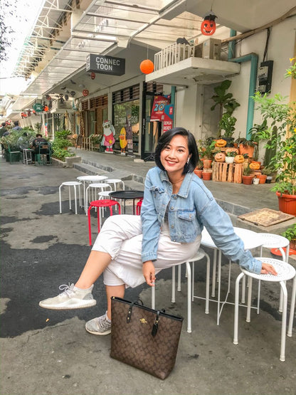 C-O-A-C-H CITY TOTE BAG IN SIGNATURE CANVAS – Women Bag (Brown)