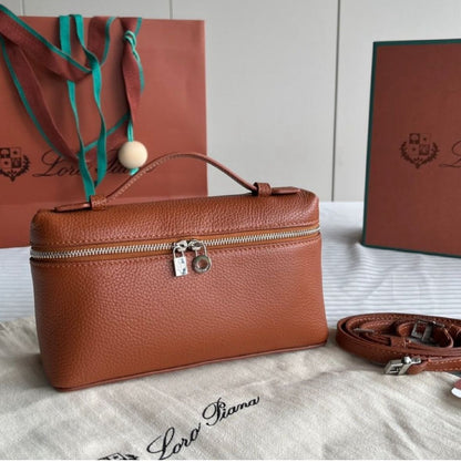 LORO PIANA Extra Pocket L19 Handbag (Brown)