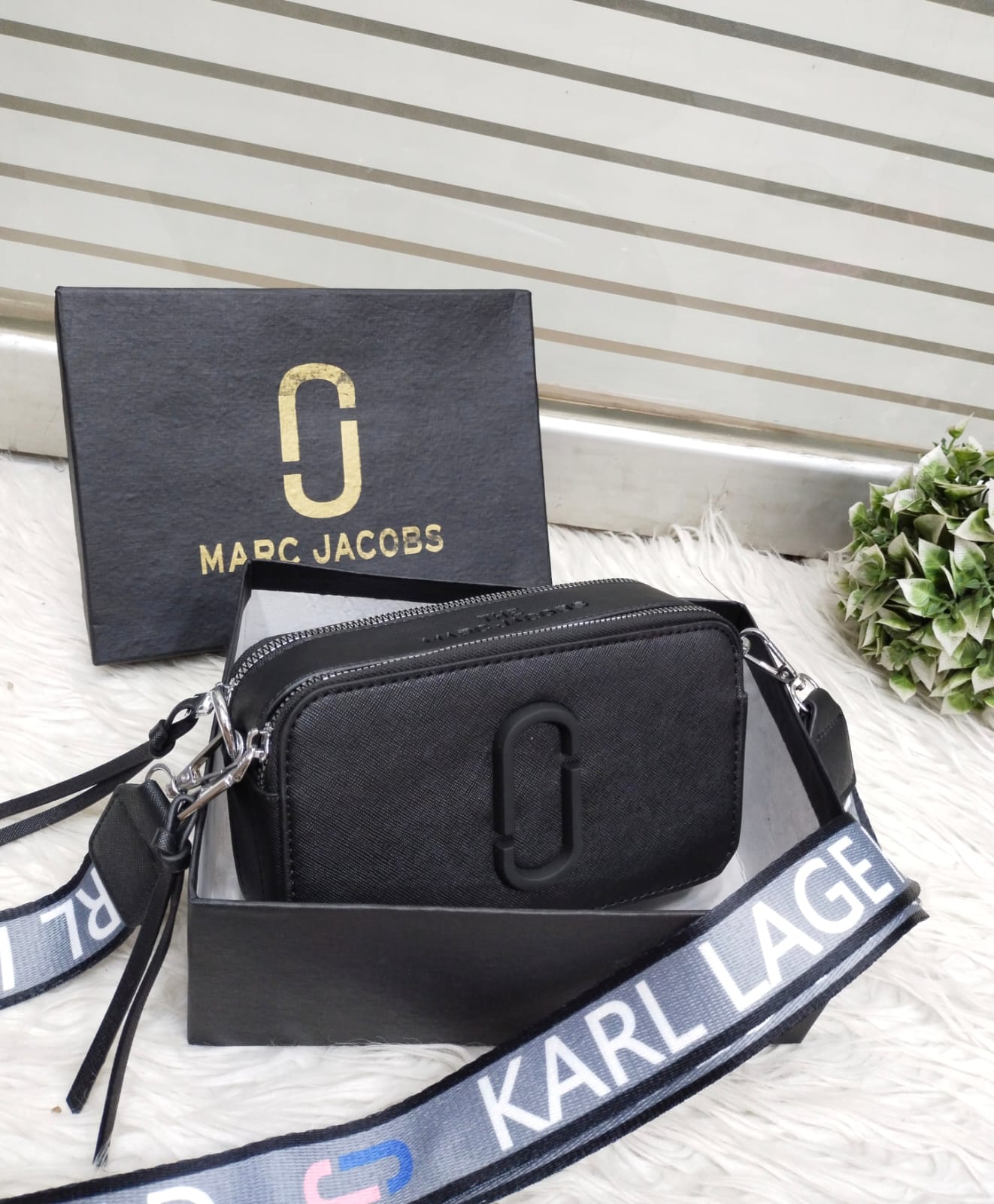 Branded Crossbody Women Bag MARC JACOBS With Box (Black)