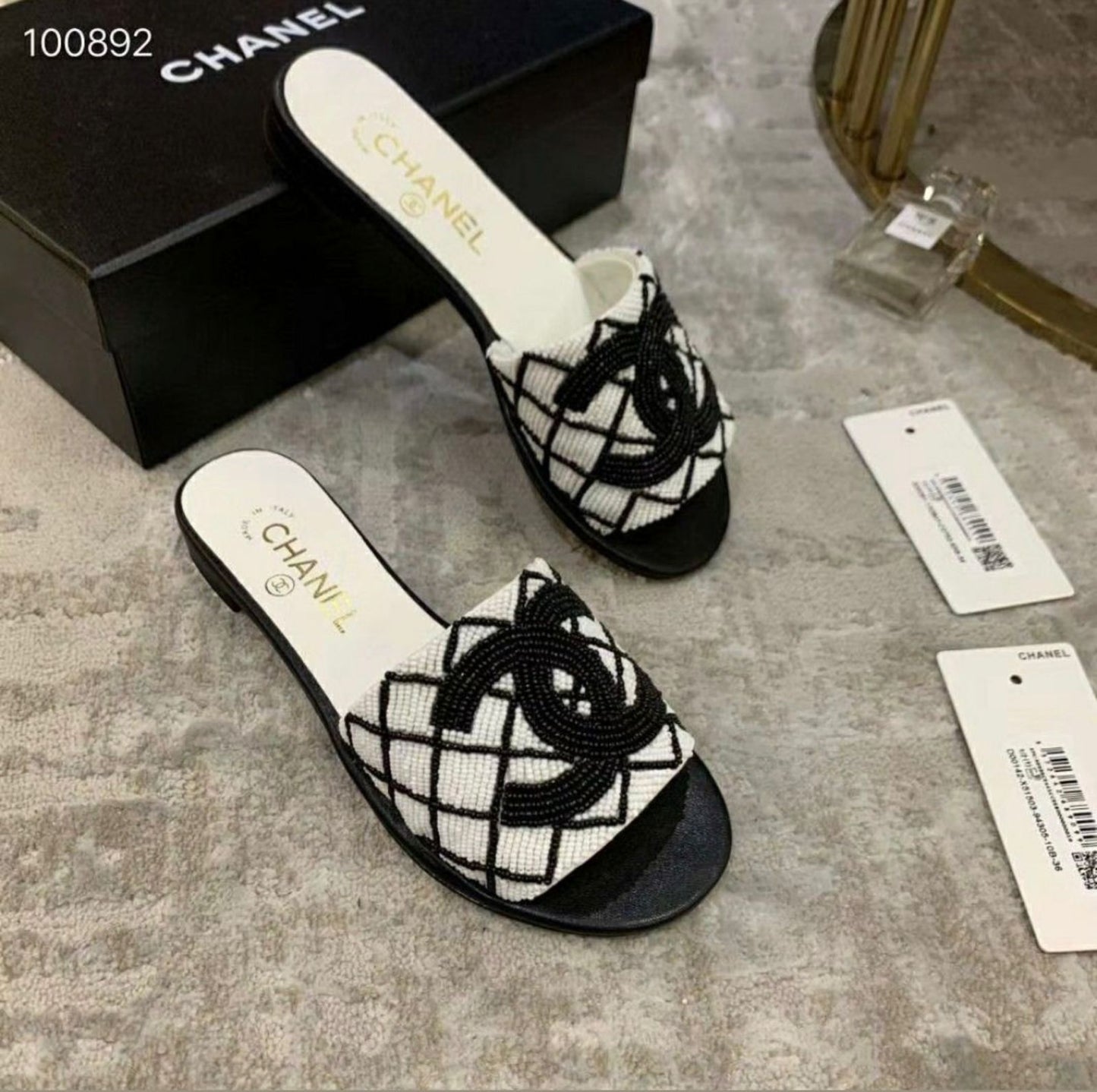 CHANEL Embroidered Pearl Slippers – Women Flat Slippers (Re_Stock) (Fawn)