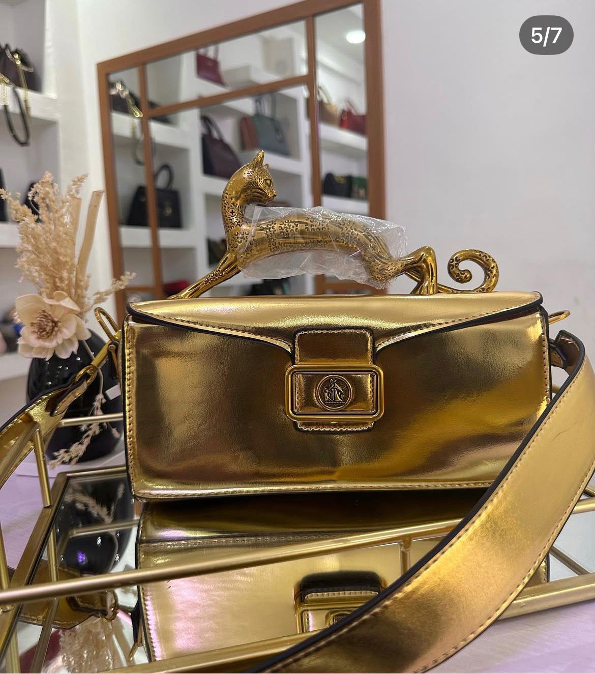 L-A-N-V-I-N Women’s Rateau Pencil Cat Leather Shoulder Bag – Luxury Mini Handbag (Gold)