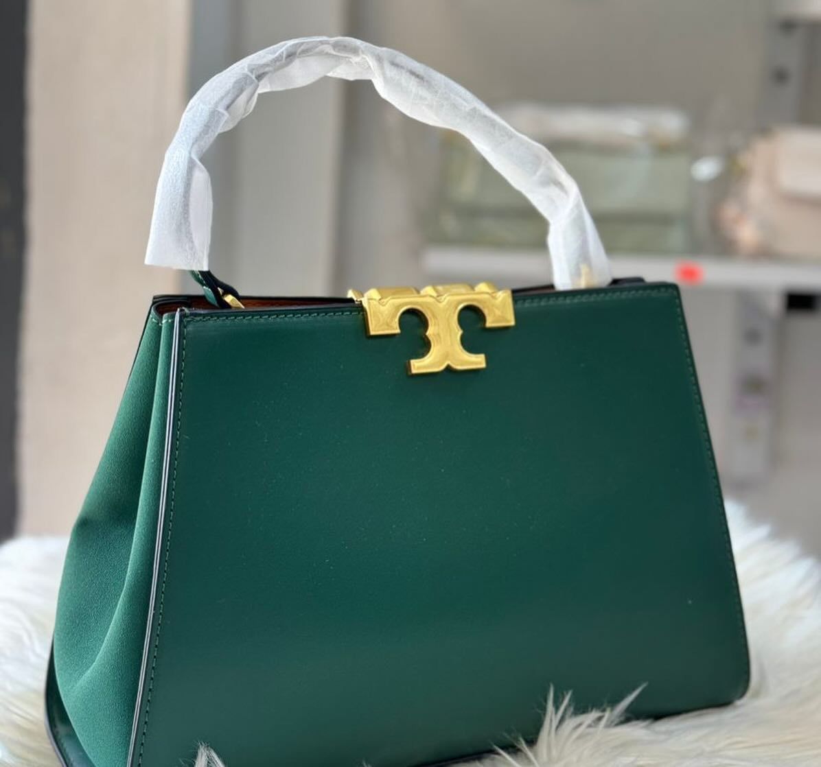 Tory Burch Eleanor Satchel – Premium Women Bag (Green)