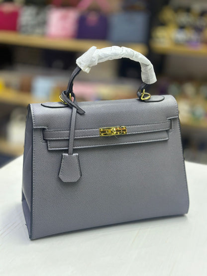 HERMÈS – Women Bag 🇫🇷 (Grey)