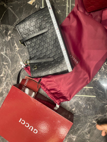 G-U-C-C-I Emblem Medium Tote Bag – Premium Women Tote Bag (Black)