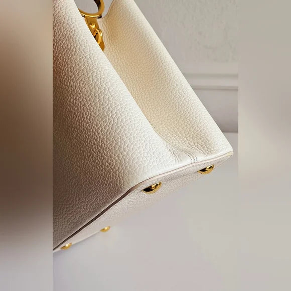 LOUIS VUITTON Capucines-Inspired – Luxurious Leather Handbag (Beige/Yellow)