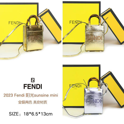 FENDI – Luxury Leather Women Bag (Golden)