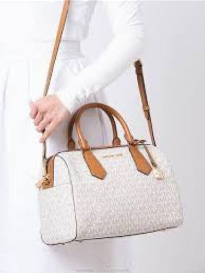 MICHAEL KORS BOSTON BAG – Women Bag (Off White)