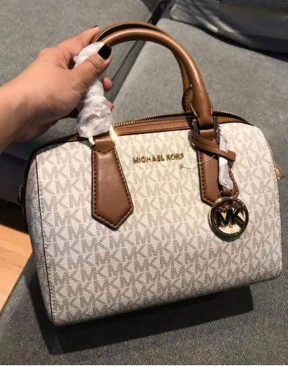 MICHAEL KORS BOSTON BAG – Women Bag (Off White)