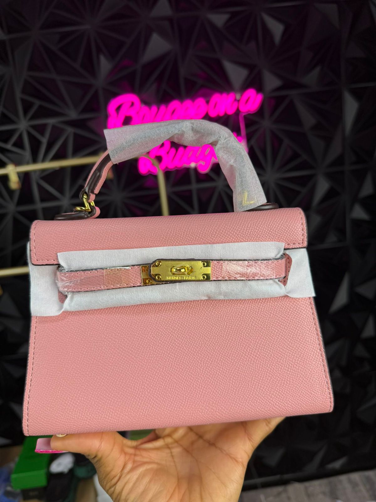 HERMÈS KELLY SELLIER 25CM – Women Bag | Luxury Leather Top Handle & Shoulder Bag (Pink)