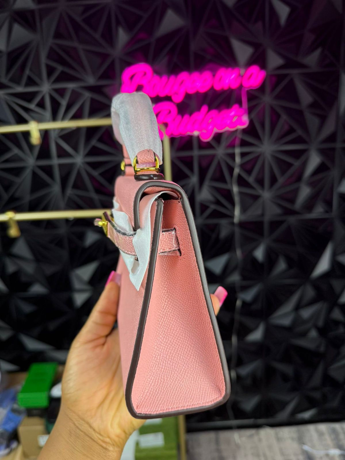 HERMÈS KELLY SELLIER 25CM – Women Bag | Luxury Leather Top Handle & Shoulder Bag (Pink)