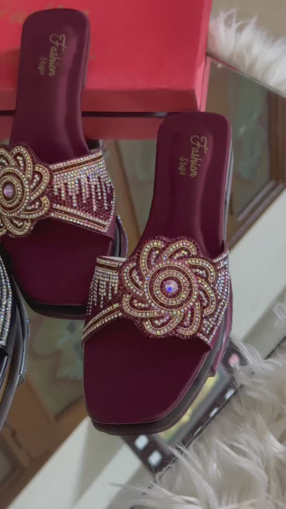 Fashionsteps Women Flats Slippers – Stylish & Comfortable (Black)