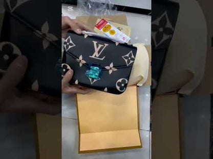 L-O-U-I-S V-U-I-T-T-O-N Women Bag – Master High Quality Edition (Black-2)