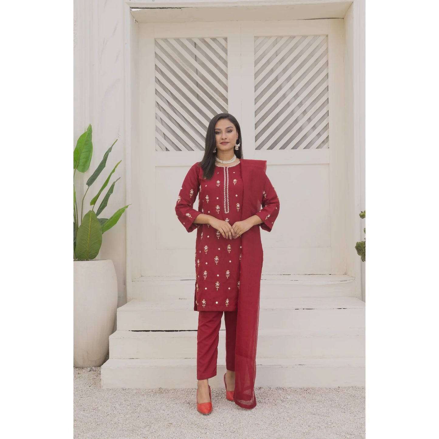 Handmade Neckline Stitched 3-pc (Mehroon)
