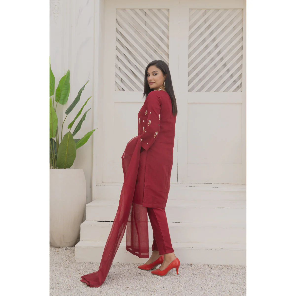 Handmade Neckline Stitched 3-pc (Mehroon)
