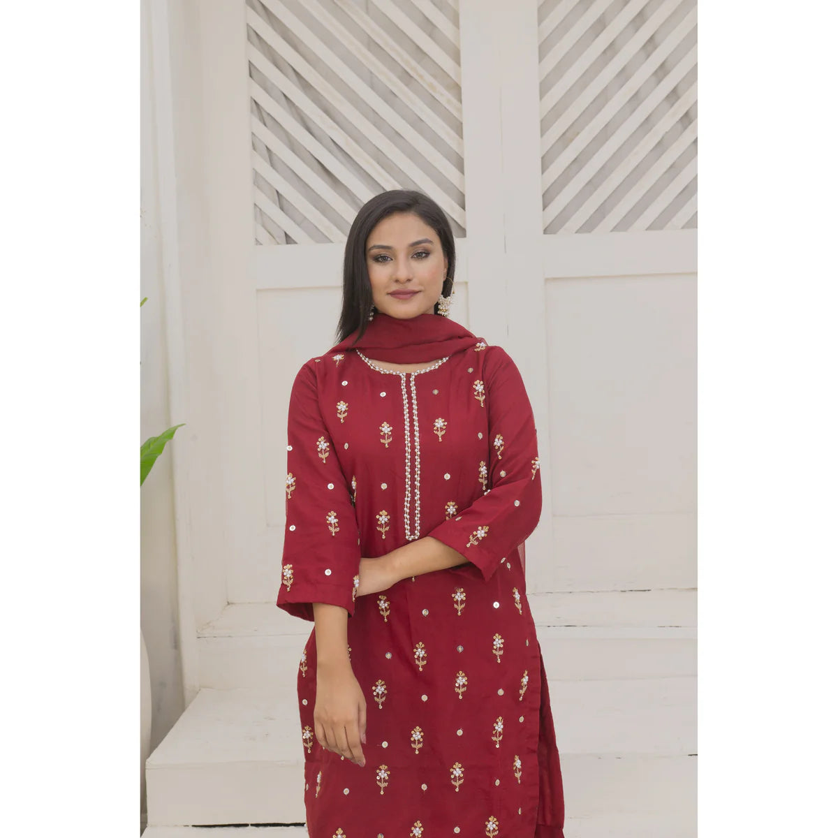 Handmade Neckline Stitched 3-pc (Mehroon)