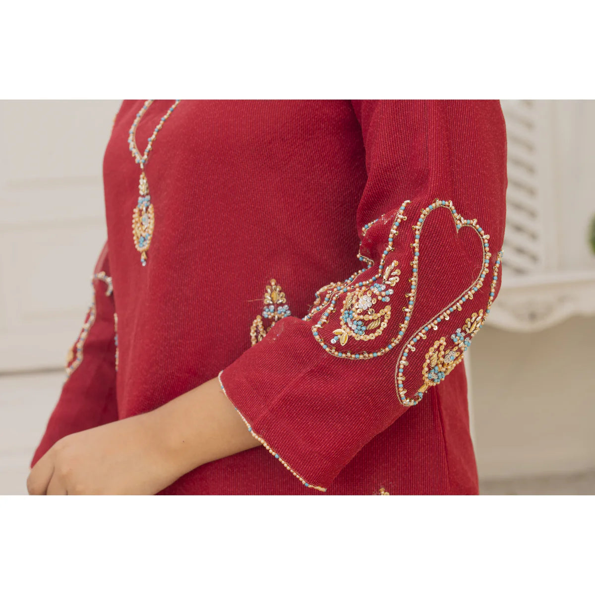 Flover Neckkline Stitched 3-pc (Mehroon)