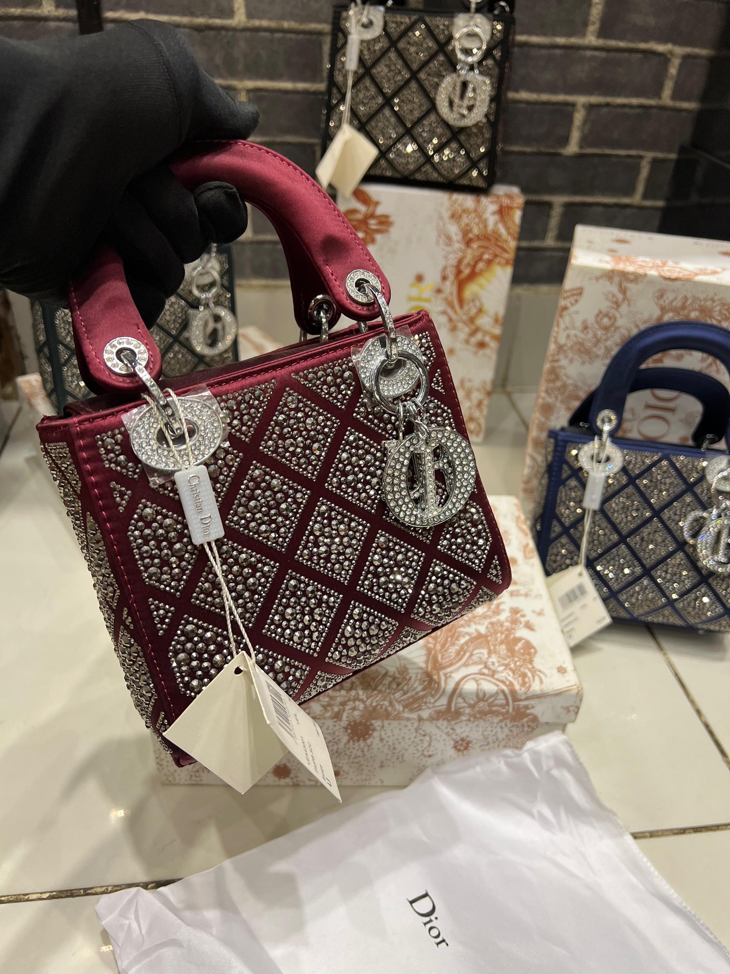 Christian Dior Lady Dior Mini – Luxury Women Bag (Mehroon)