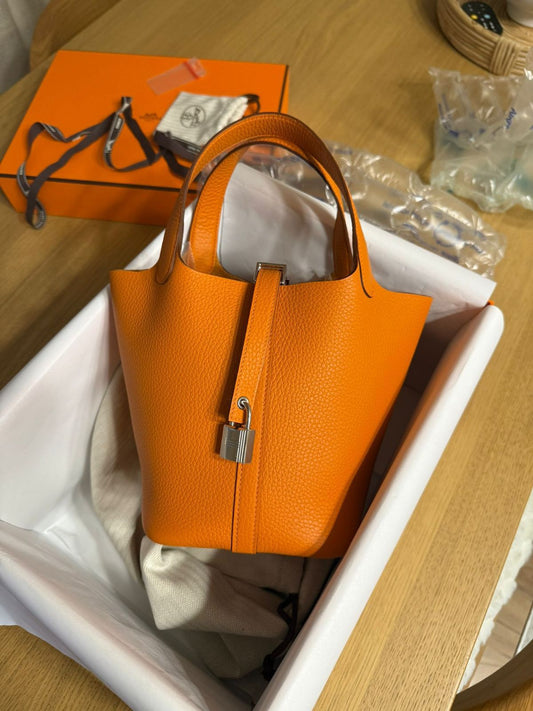 H-E-R-M-È-S Picotin Lock 18 – Iconic Luxe Women Bag (Mustard)