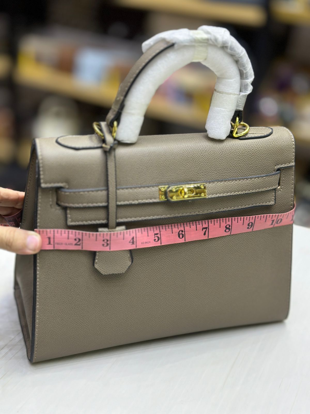 HERMÈS – Women Bag 🇫🇷 (Khakhi)