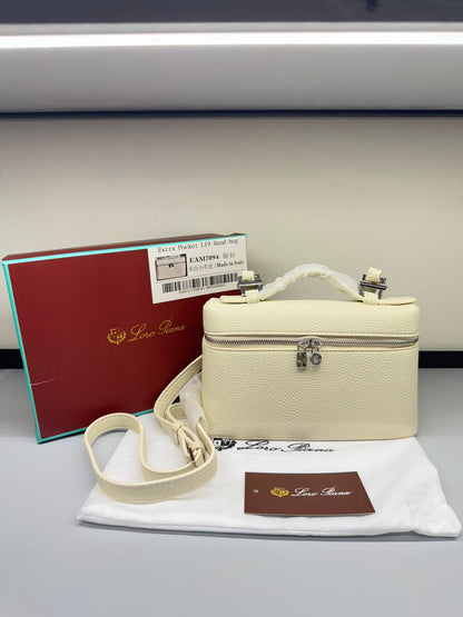 LORO PIANA Extra Pocket L19 Handbag (White)