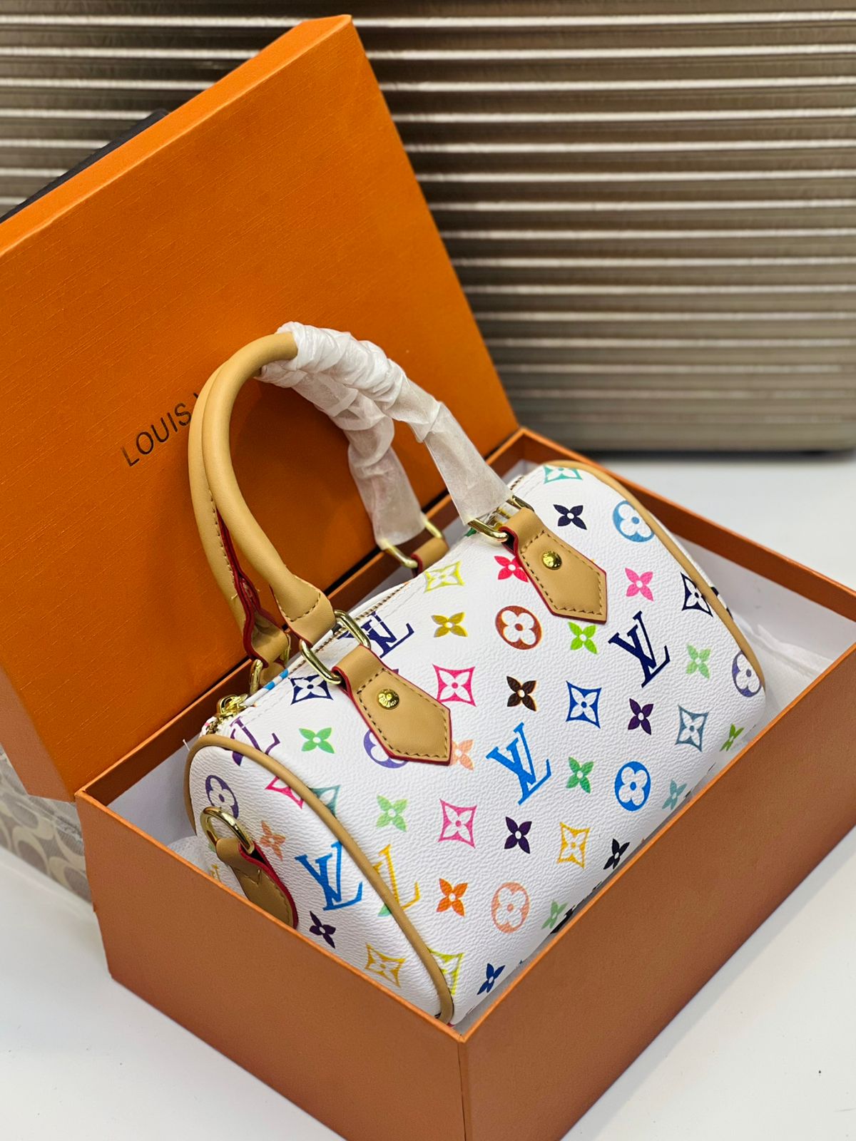 L-O-U-I-S V-U-I-T-T-O-N Duffle Bag – Premium Travel & Gym Bag | New Stock (White with Mix Colour)